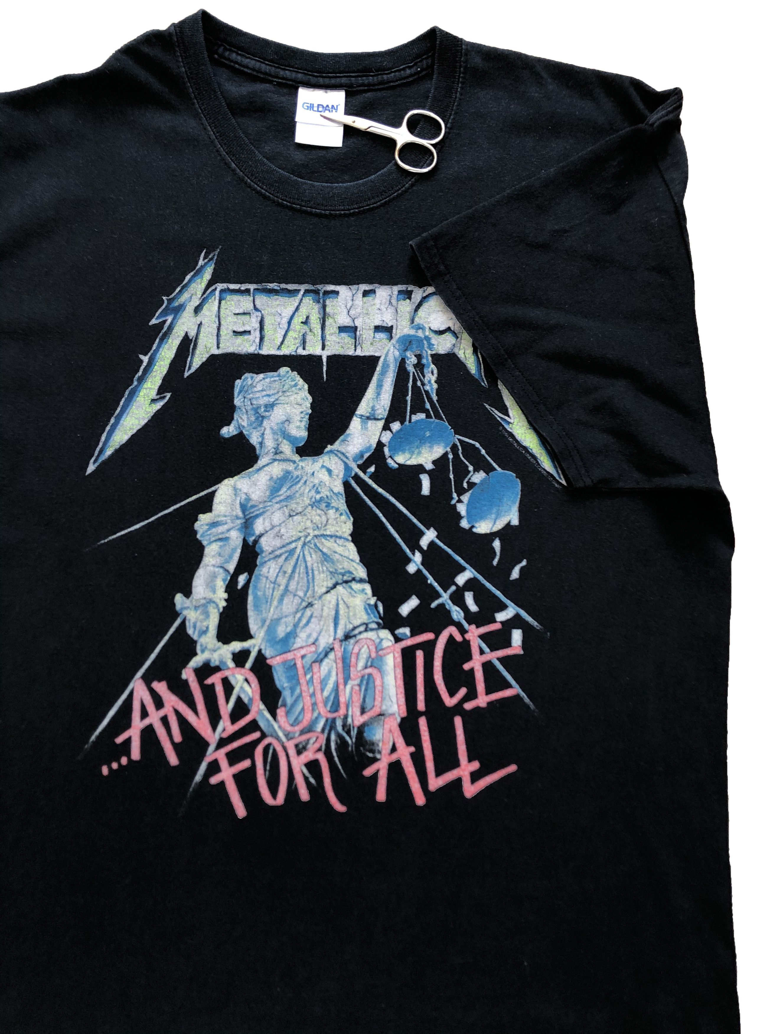 Band Tees × Metallica × Vintage Vintage Metallica Band Justice for All Gildan Tee Y2K Drill Size US XL / EU 56 / 4 - 3 Thumbnail