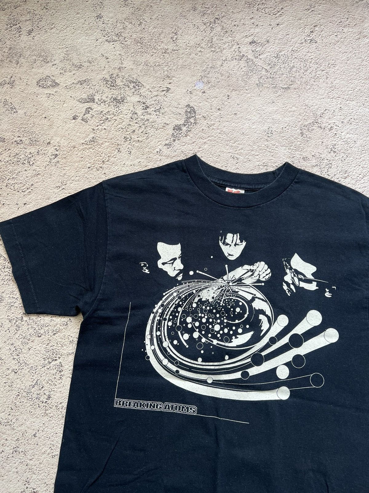 Rap Tees × Vintage Vintage Breaking Atoms Hip Hop T Shirt Size US M / EU 48-50 / 2 - 3 Thumbnail
