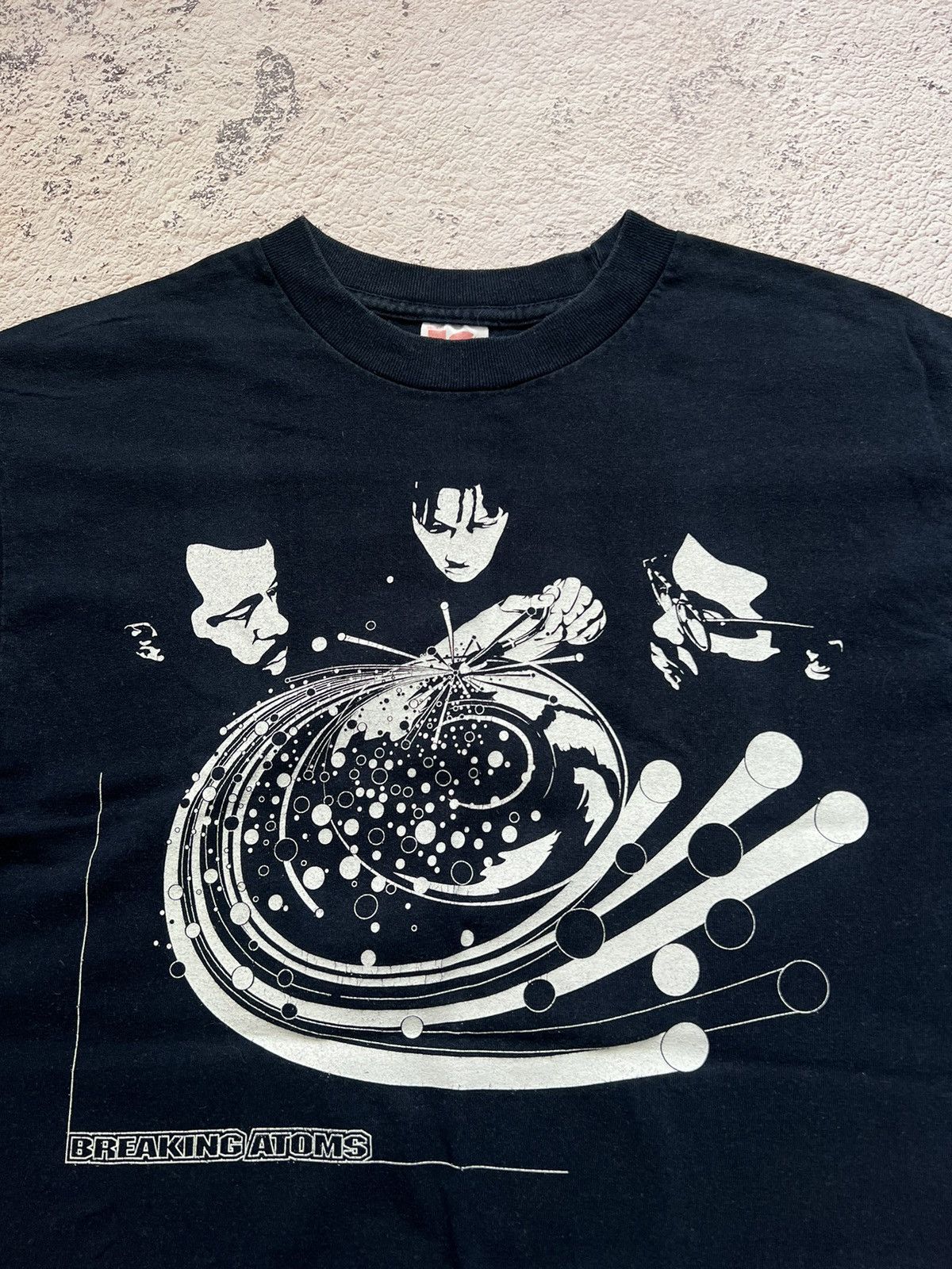 Rap Tees × Vintage Vintage Breaking Atoms Hip Hop T Shirt Size US M / EU 48-50 / 2 - 1 Thumbnail