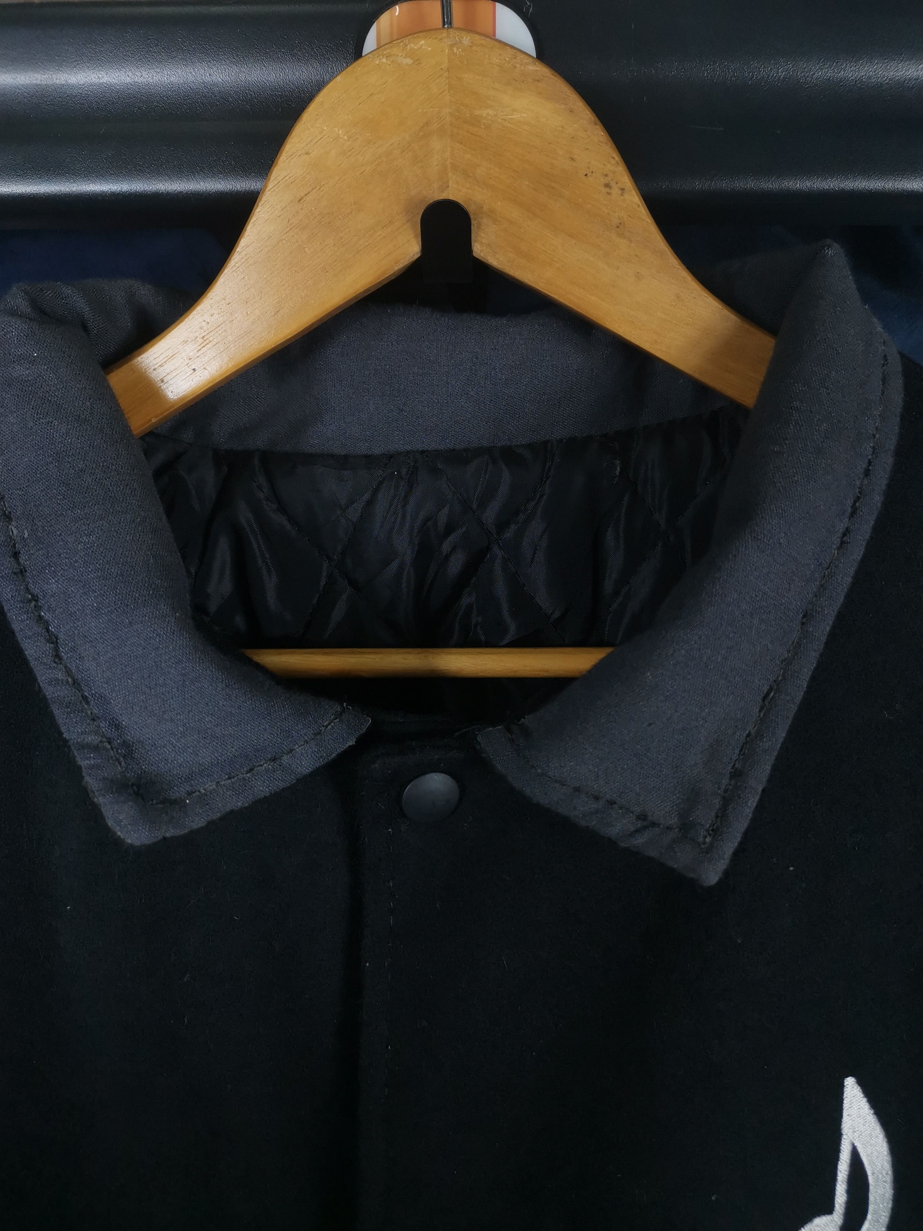 Japanese Brand Vintage Music Artist Pu Leather Sleeve Wool Varsity Jacket Size US XL / EU 56 / 4 - 8 Thumbnail