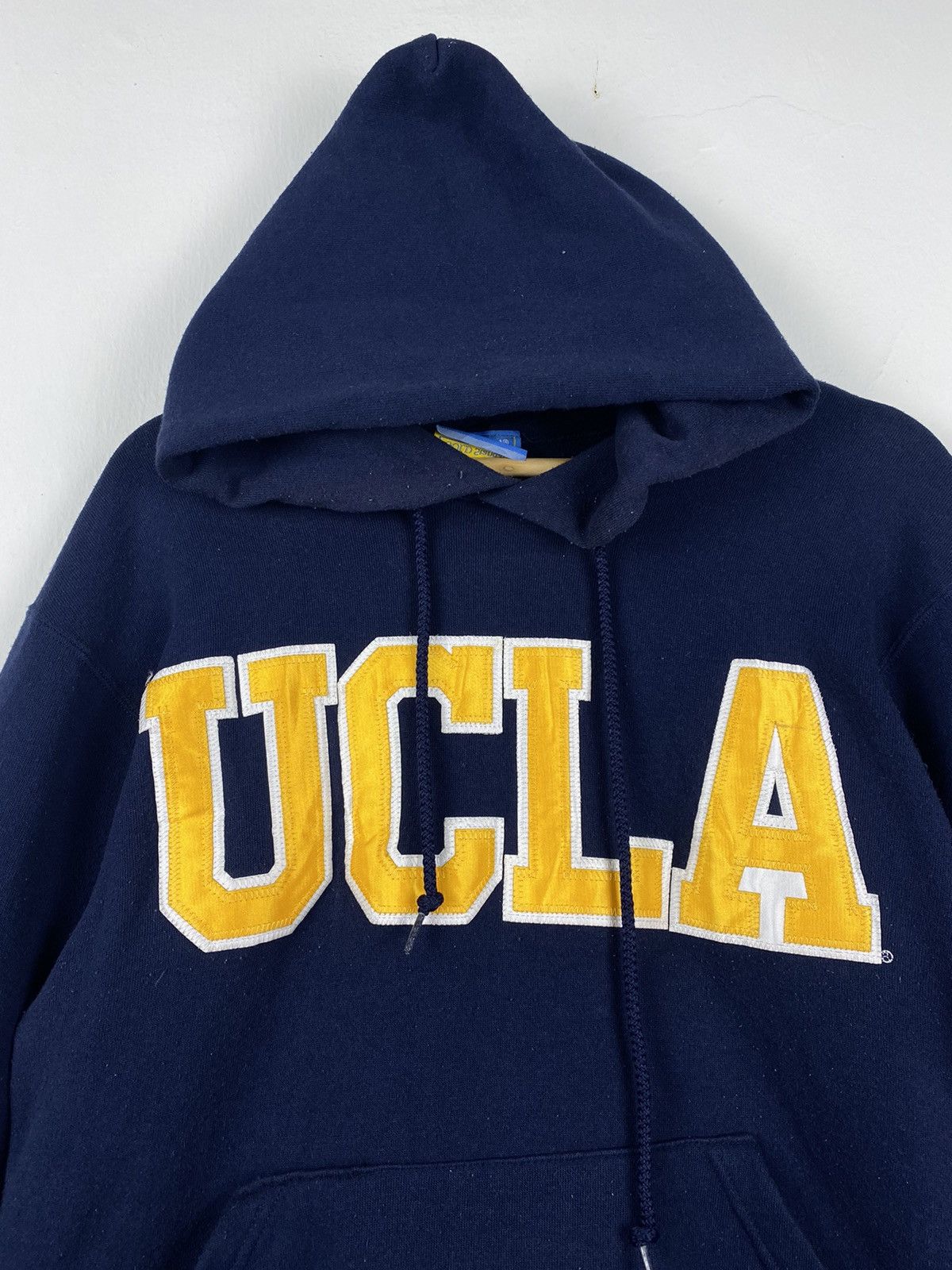 Vintage STEAL 🔥 Vintage Embroidery UCLA Sweatshirt Hoodie Size US S / EU 44-46 / 1 - 3 Thumbnail