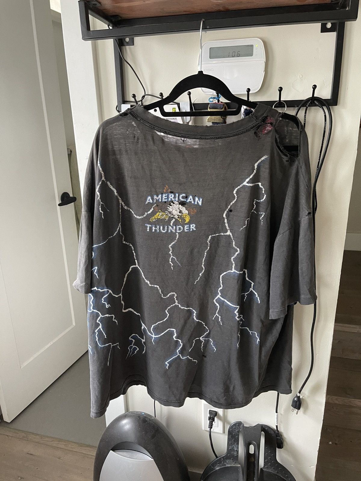Harley Davidson × Vintage Vintage 90s Faded And Distressed American Thunder T Shirt Size US L / EU 52-54 / 3 - 7 Thumbnail