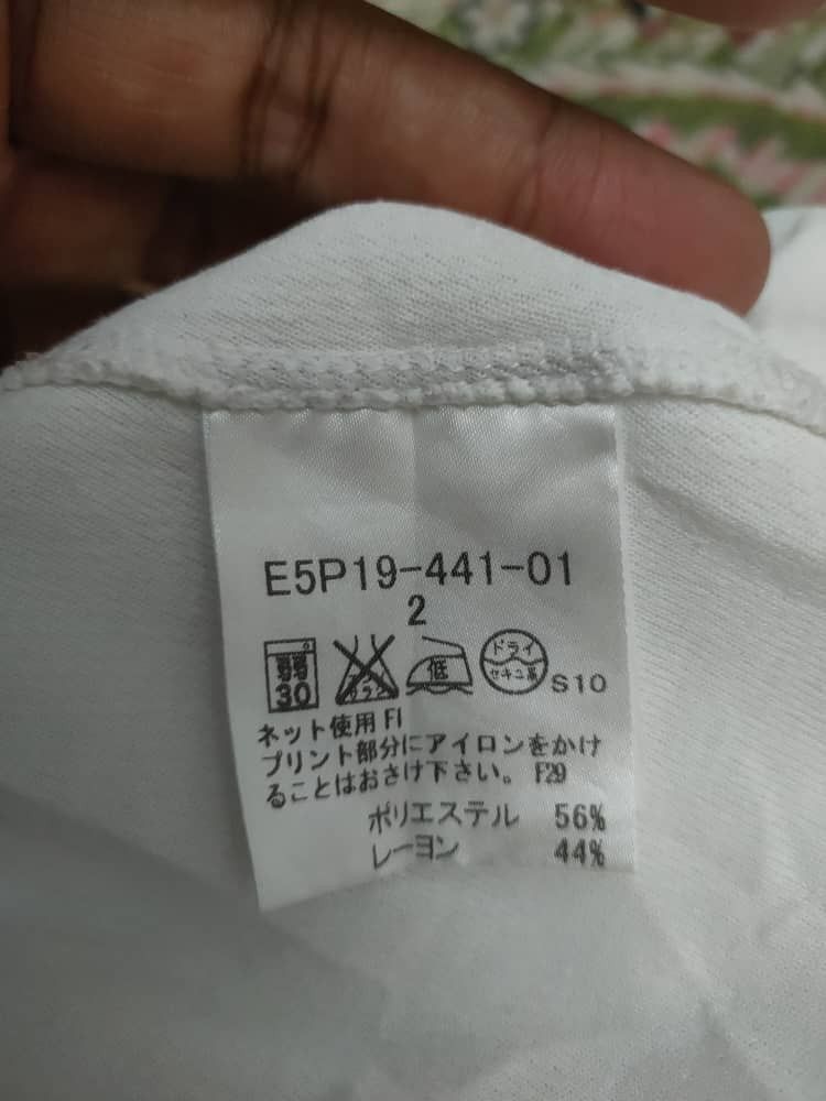 Burberry Burberry Golf V neck T Size US S / EU 44-46 / 1 - 6 Thumbnail