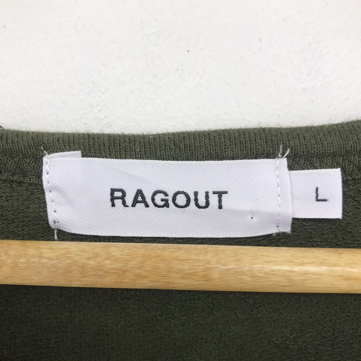 Japanese Brand Distressed T-shirt By Ragout Size US M / EU 48-50 / 2 - 6 Thumbnail