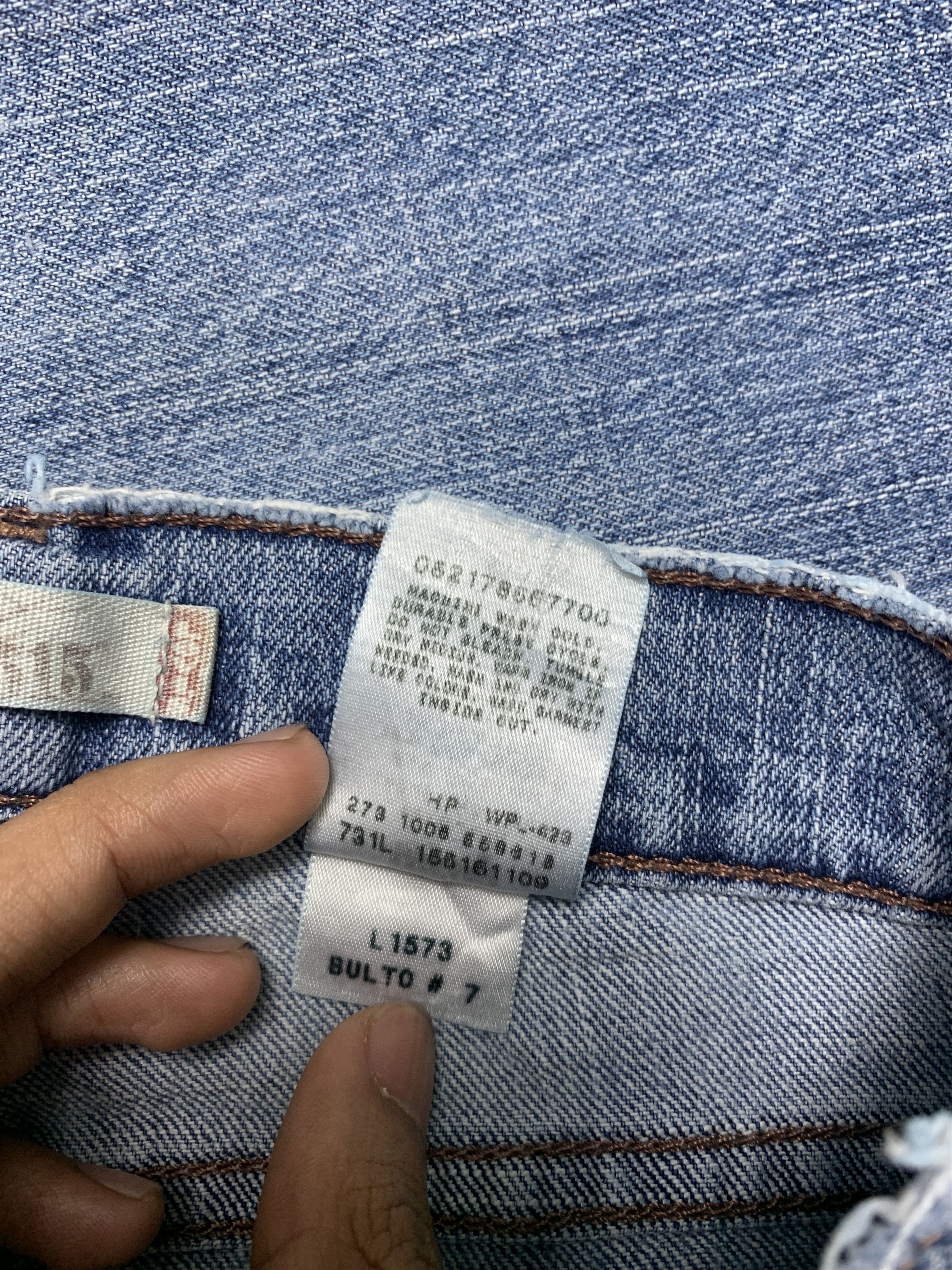 Levi's Vintage Levis 515 Boot Cut Distressed Faded Mid Wash Jeans Size 32" / US 10 / IT 46 - 13 Thumbnail