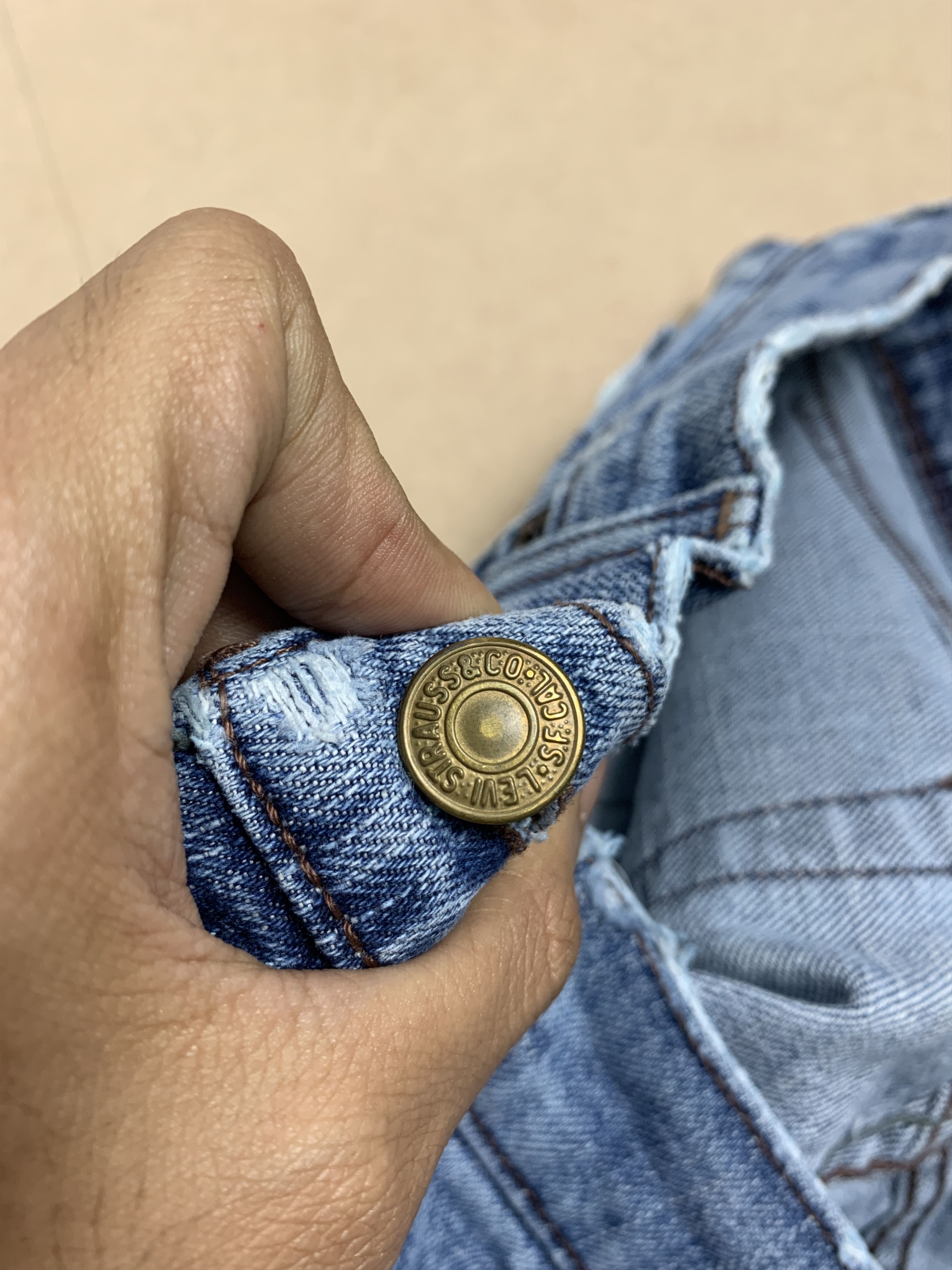 Levi's Vintage Levis 515 Boot Cut Distressed Faded Mid Wash Jeans Size 32" / US 10 / IT 46 - 15 Thumbnail