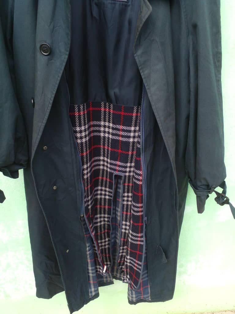 Burberry HEAVY COATS BURBERRY. (GJ7) Size US XL / EU 56 / 4 - 2 Thumbnail