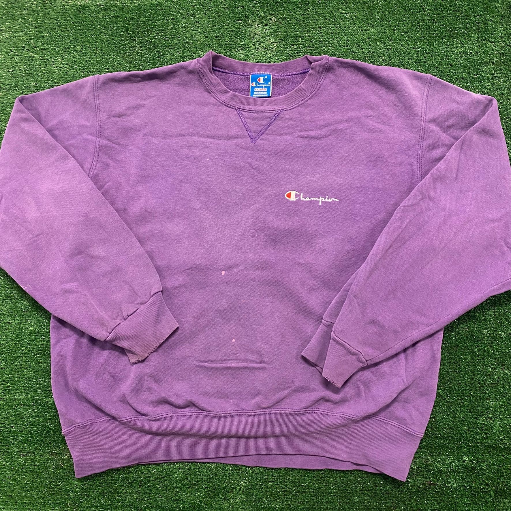 Champion Champion Logo Crewneck Vintage 90s Purple Sweatshirt Size US XL / EU 56 / 4 - 1 Thumbnail