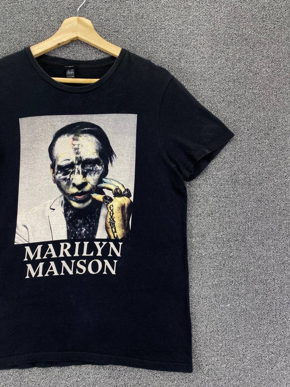 Marilyn Manson Vintage Y2K Marilyn Manson Rock Band Tees T Shirts Size US S / EU 44-46 / 1 - 3 Thumbnail