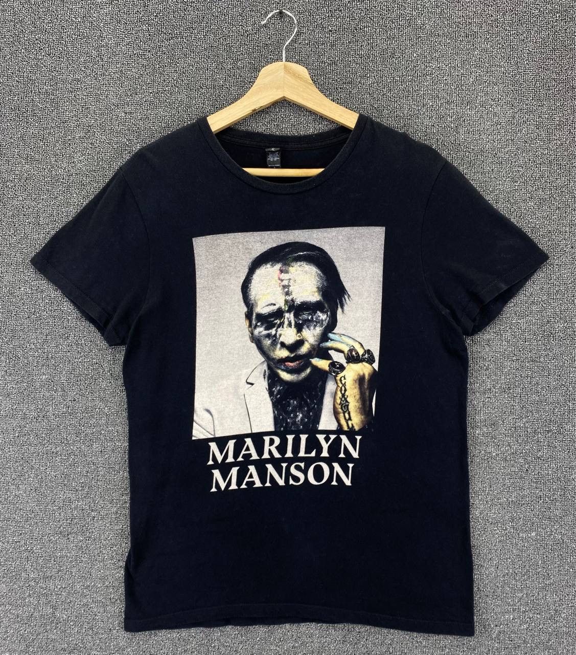 Marilyn Manson Vintage Y2K Marilyn Manson Rock Band Tees T Shirts Size US S / EU 44-46 / 1 - 1 Thumbnail