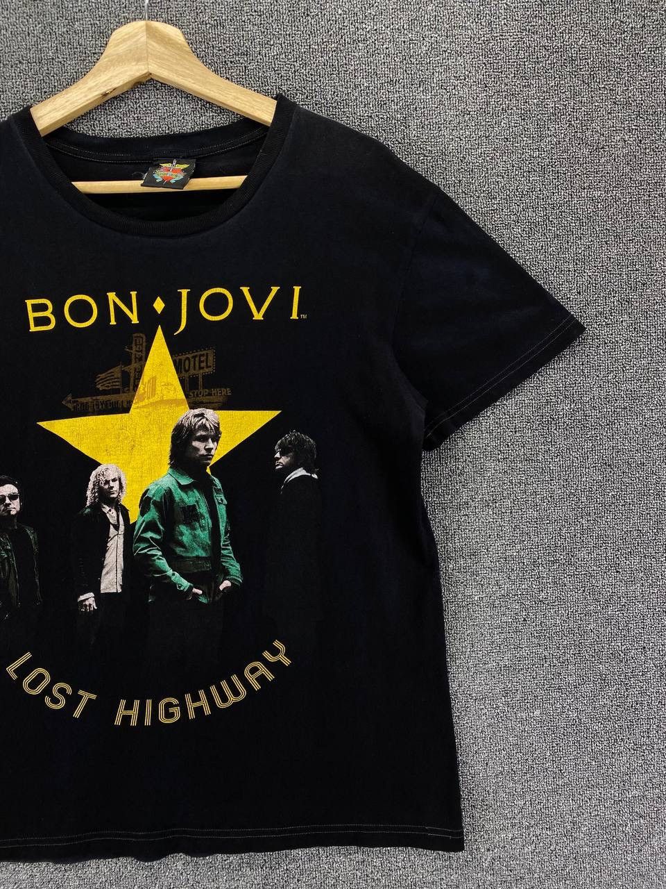 Band Tees Vintage Bon Jovi Lost Highway Tour Japan Band Tees T Shirt Size US M / EU 48-50 / 2 - 3 Thumbnail