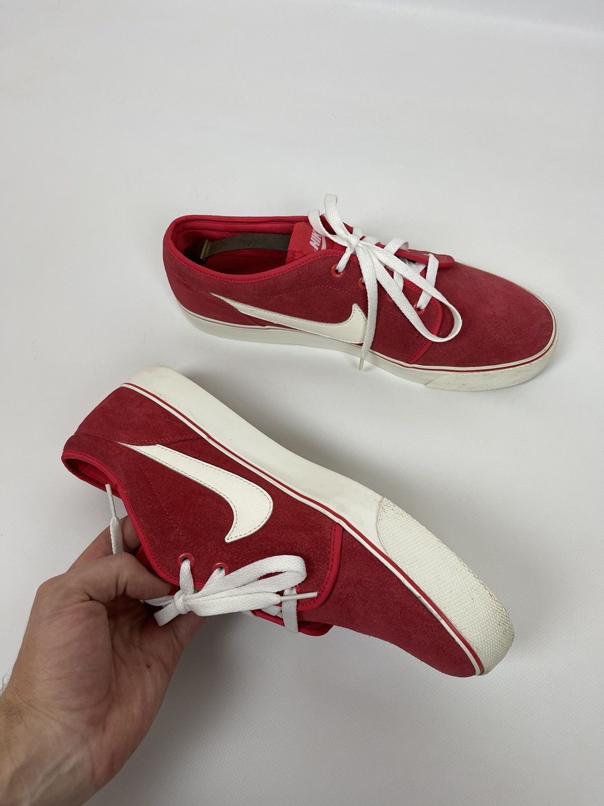 Nike Nike Toki Low Skate Shoes Nebraska Cornhusker Red Size US 11 / EU 44 - 6 Thumbnail