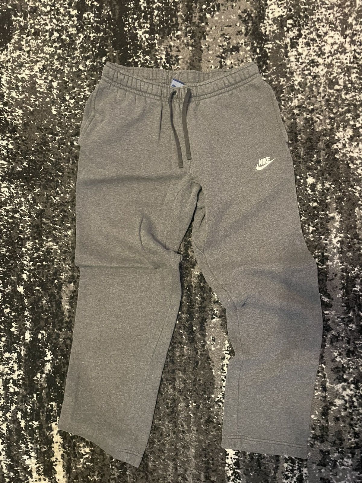 mens grey nike sweats