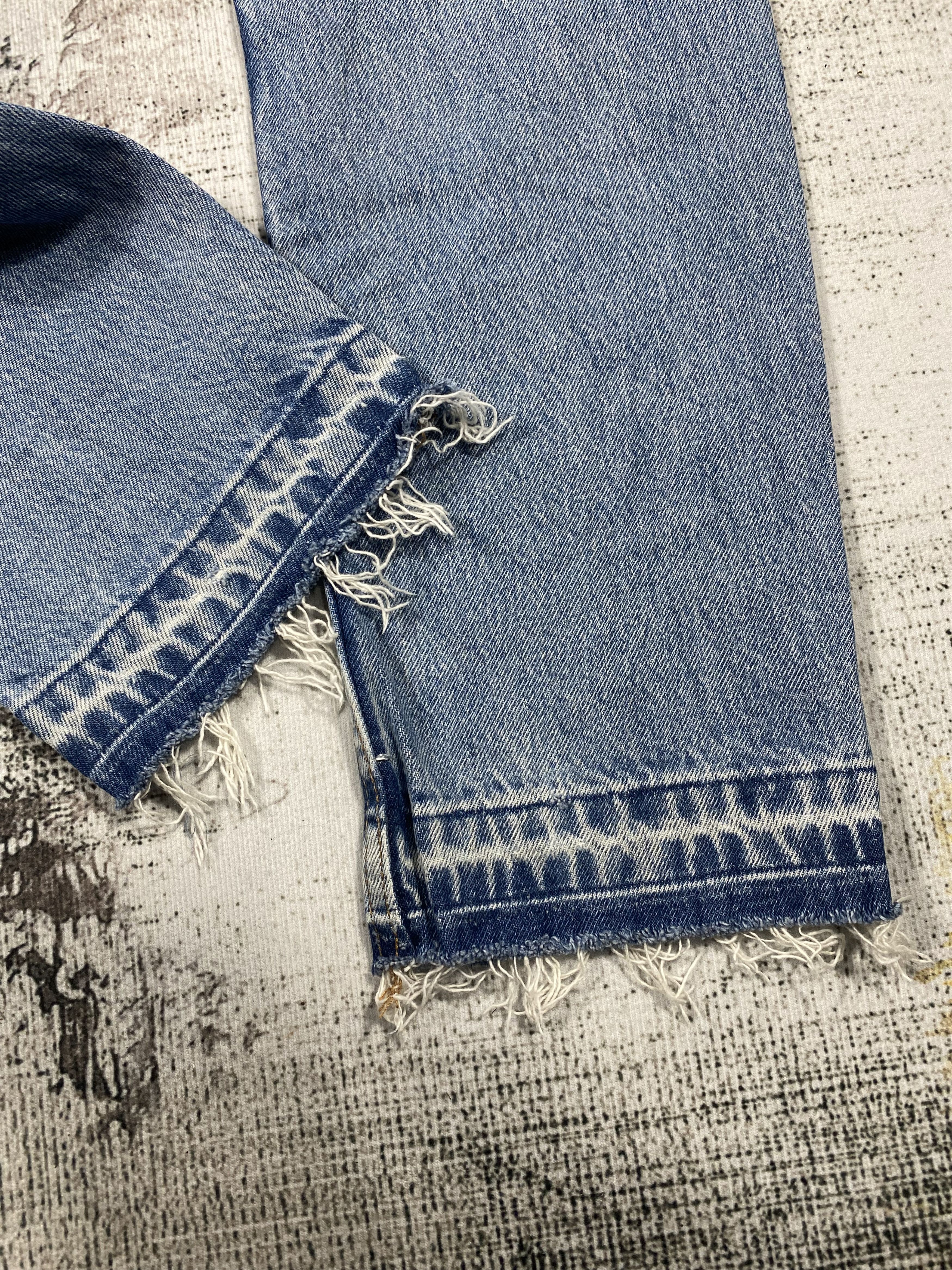 5351 POUR LES HOMMES RARE🔥5351 Pour Les Hommes Released Hem Distressed Denim Size US 30 / EU 46 - 17 Thumbnail