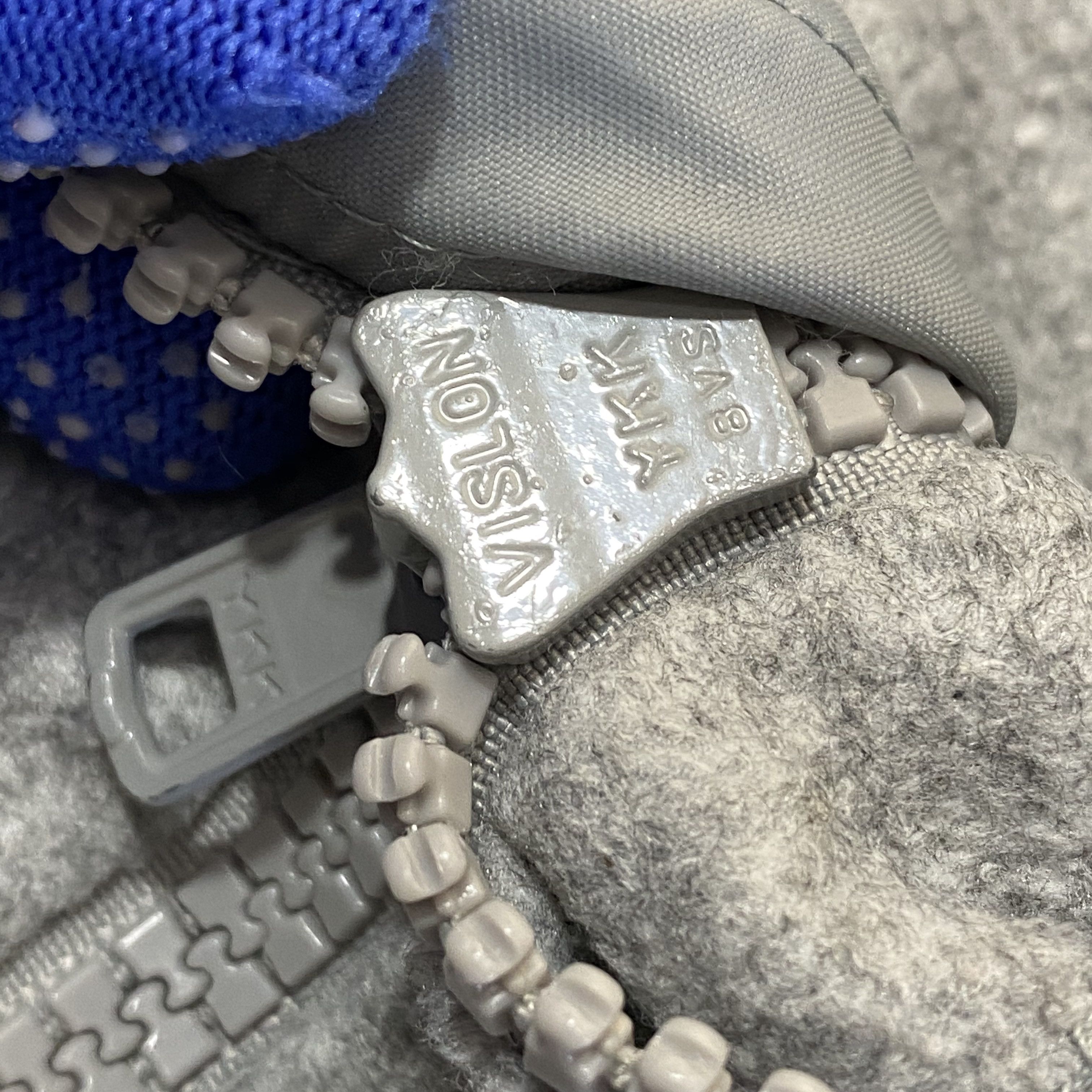 Champion × Vintage Vintage Champion Pull Over Fleece Sweatshirts Size US L / EU 52-54 / 3 - 4 Thumbnail