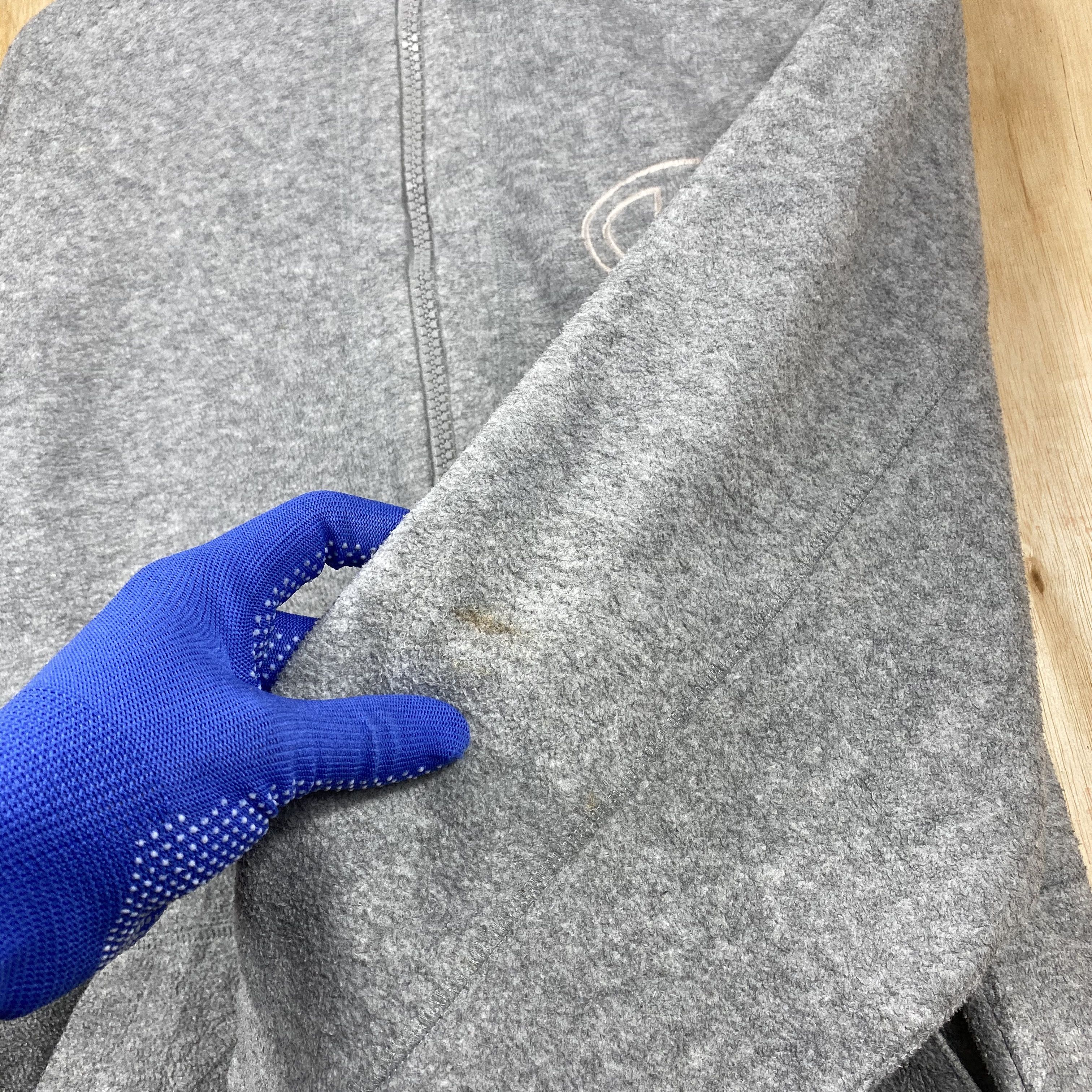 Champion × Vintage Vintage Champion Pull Over Fleece Sweatshirts Size US L / EU 52-54 / 3 - 11 Thumbnail