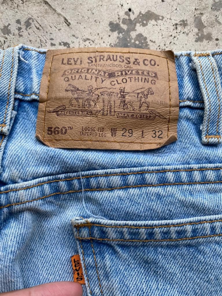 Levi's Vintage Clothing Vintage Light Wash Levi's 560 Orange Tab Released Hem Jeans Size US 28 / EU 44 - 14 Thumbnail