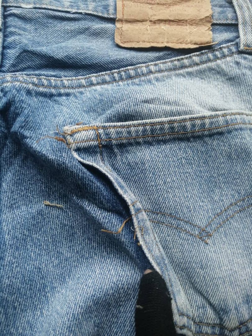 Levi's Vintage Clothing Vintage 1980s Light Wash Levi's 501 USA Jeans Released Hem Size US 30 / EU 46 - 15 Thumbnail