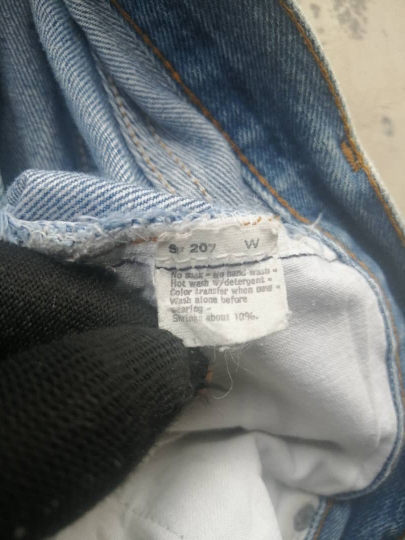 Levi's Vintage Clothing Vintage 1980s Light Wash Levi's 501 USA Jeans Released Hem Size US 30 / EU 46 - 8 Thumbnail