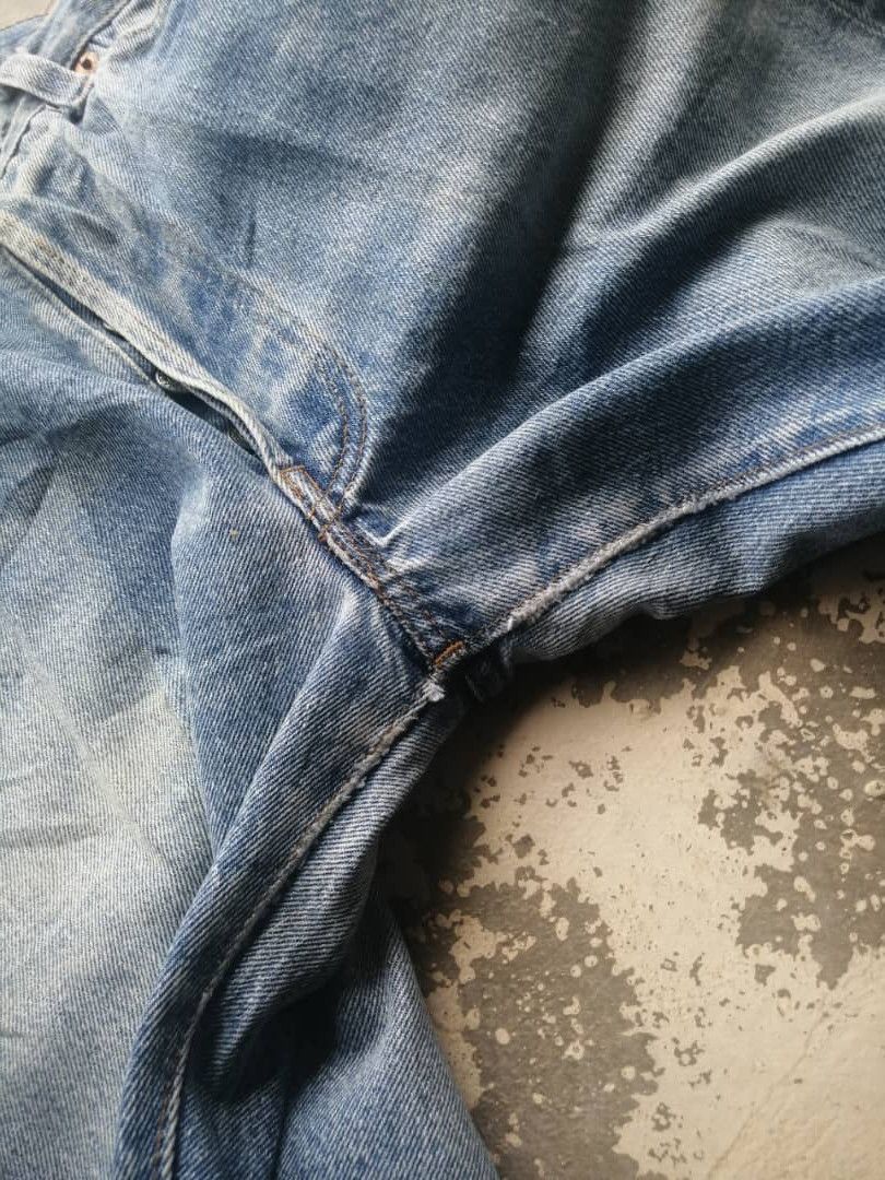 Levi's Vintage Clothing Vintage 1980s Light Wash Levi's 501 USA Jeans Released Hem Size US 30 / EU 46 - 10 Thumbnail