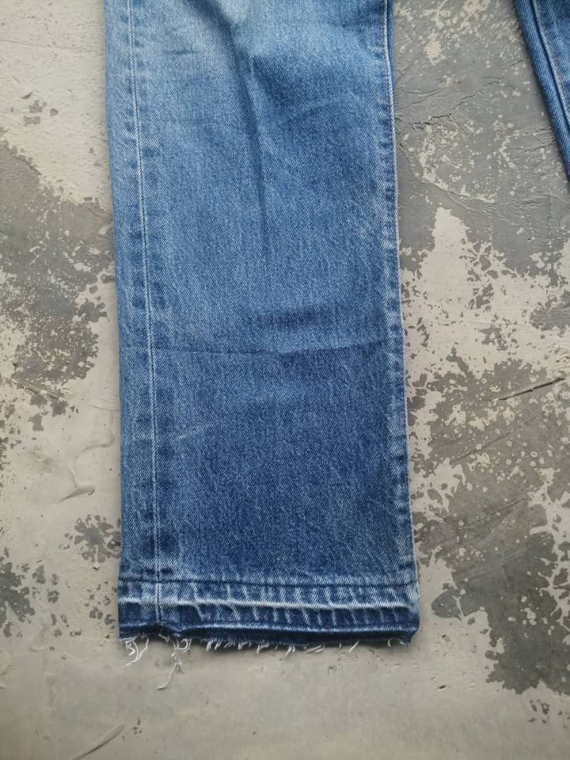 Levi's Vintage Clothing Vintage 1980s Light Wash Levi's 501 USA Jeans Released Hem Size US 30 / EU 46 - 11 Thumbnail