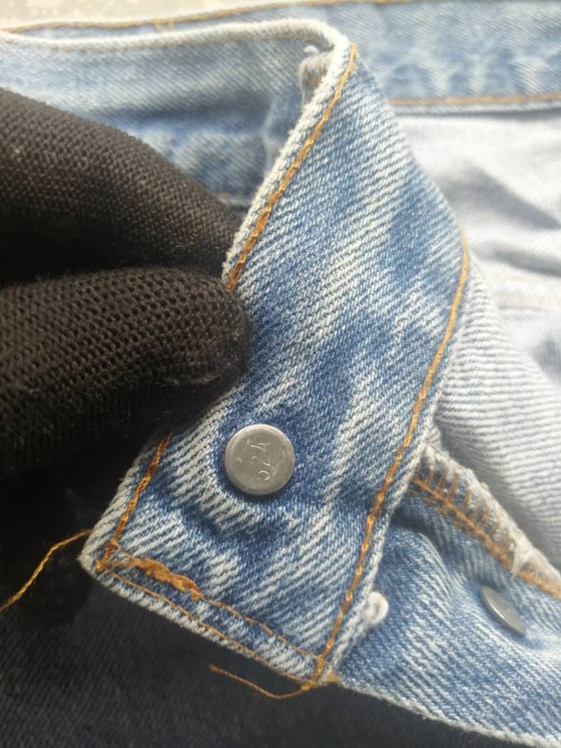 Levi's Vintage Clothing Vintage 1980s Light Wash Levi's 501 USA Jeans Released Hem Size US 30 / EU 46 - 6 Thumbnail