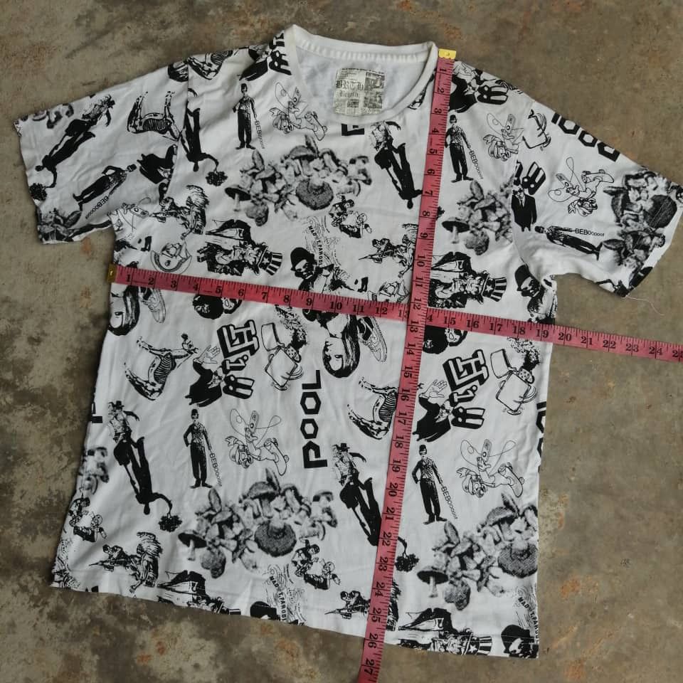 Cartoon Network × Japanese Brand Multicharacter Graphic Tees Size US L / EU 52-54 / 3 - 12 Thumbnail