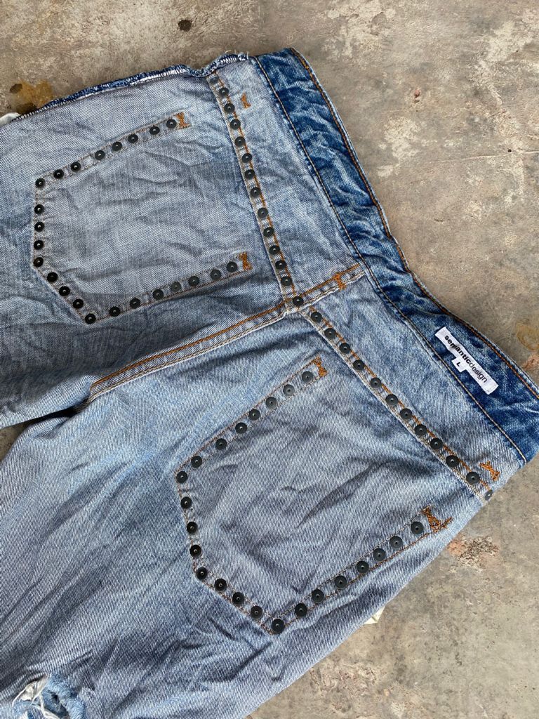 Japanese Brand Light Wash Japanese Semantic Design Distressed Denim Size US 31 - 15 Thumbnail
