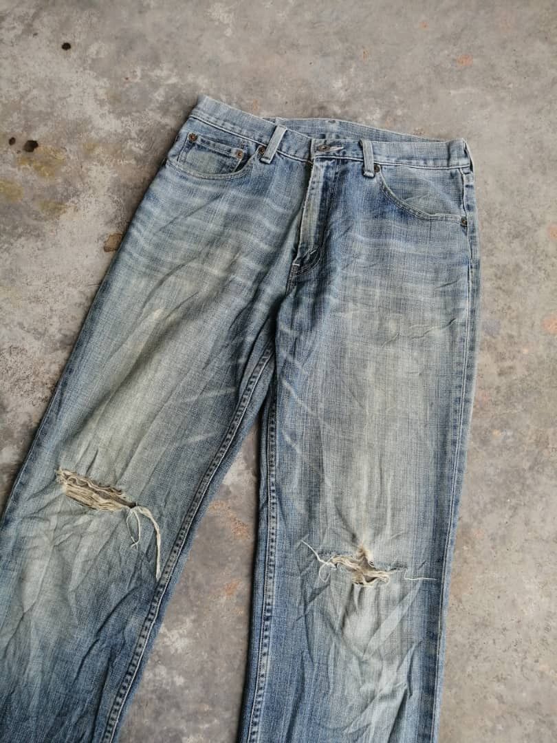 Levi's Faded Blue Vintage Levi's 502 Distressed Denim 29x31 Size US 29 - 3 Thumbnail