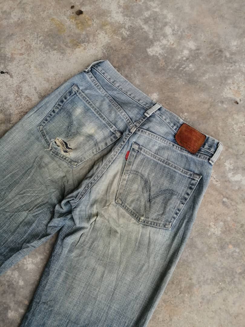 Levi's Faded Blue Vintage Levi's 502 Distressed Denim 29x31 Size US 29 - 9 Thumbnail