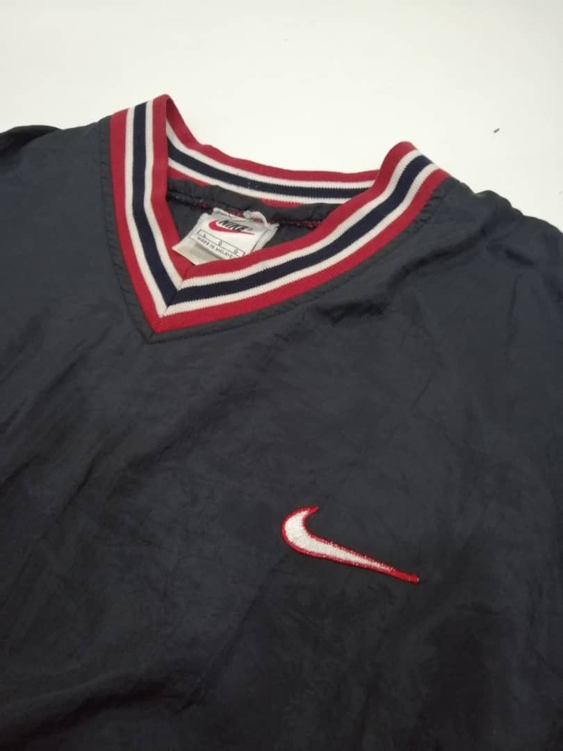 Nike × Vintage Vintage 90's Nike Sweatshirt Size US L / EU 52-54 / 3 - 4 Thumbnail