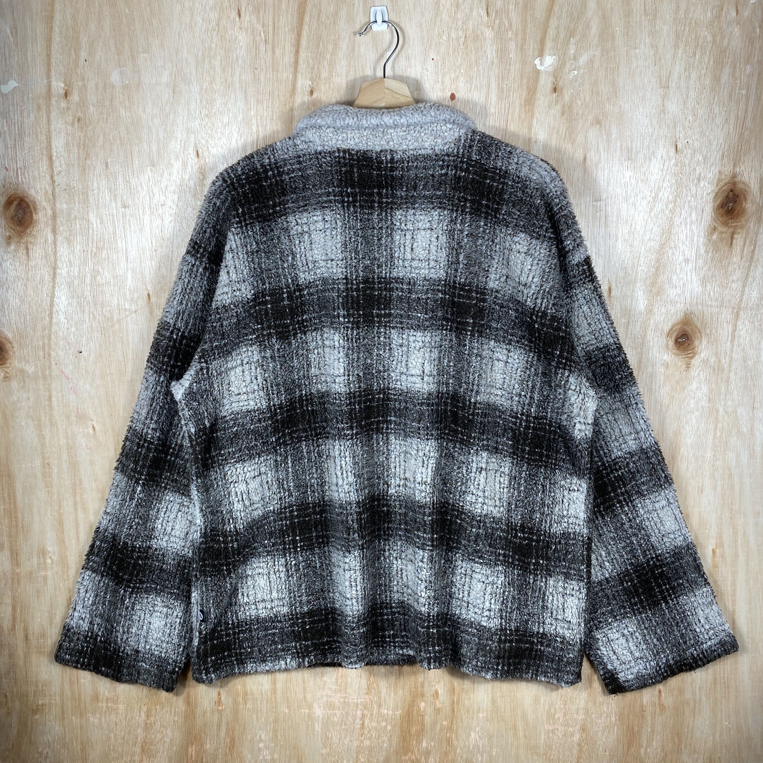 Airwalk × Vintage Vintage USA Airwalk Sherpa Fleece Sweatshirt Size US L / EU 52-54 / 3 - 2 Thumbnail