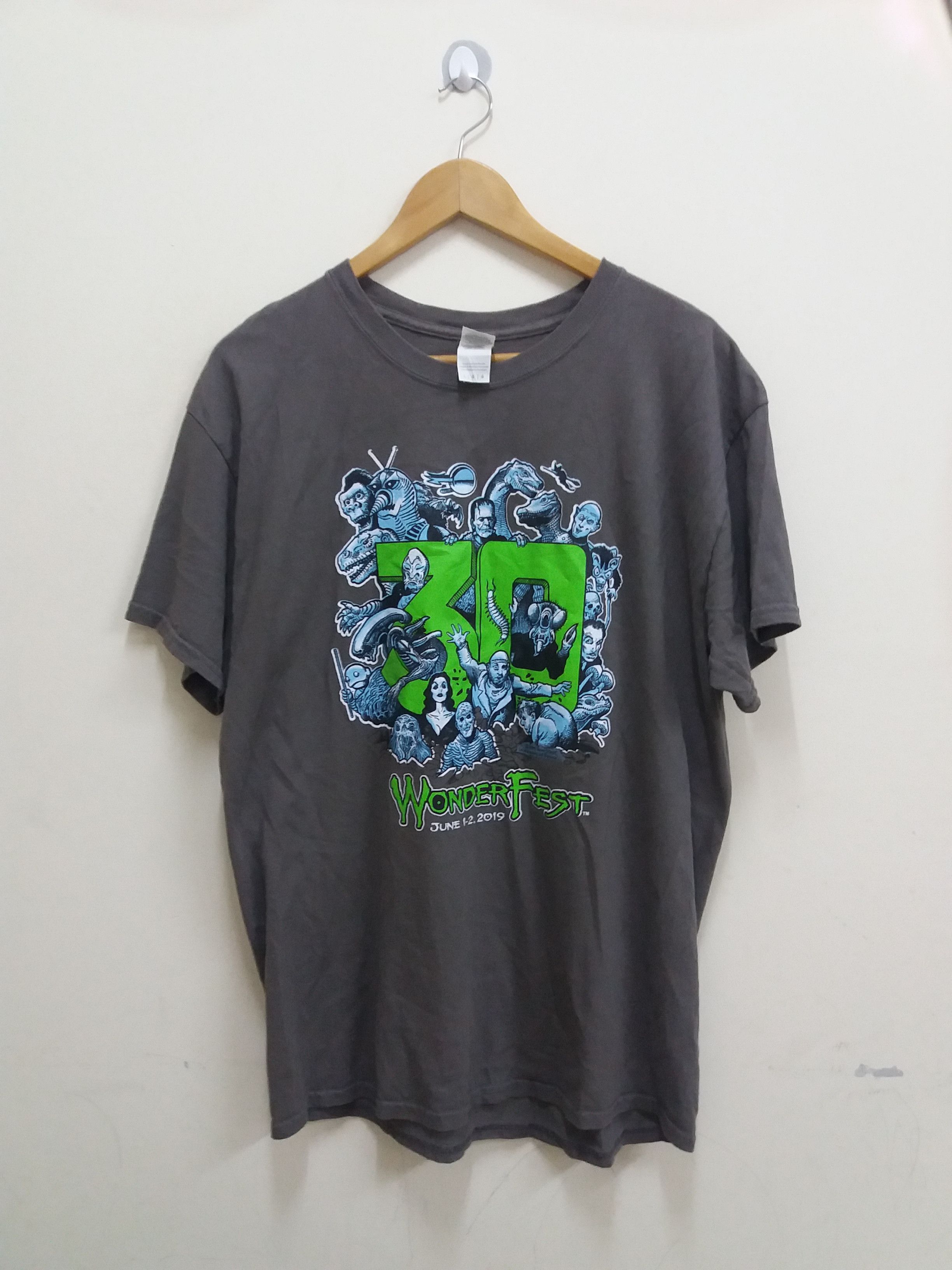 Expert Horror Wonder Fest 2019 Horror Movie William Stout tribute Size US L / EU 52-54 / 3 - 1 Thumbnail