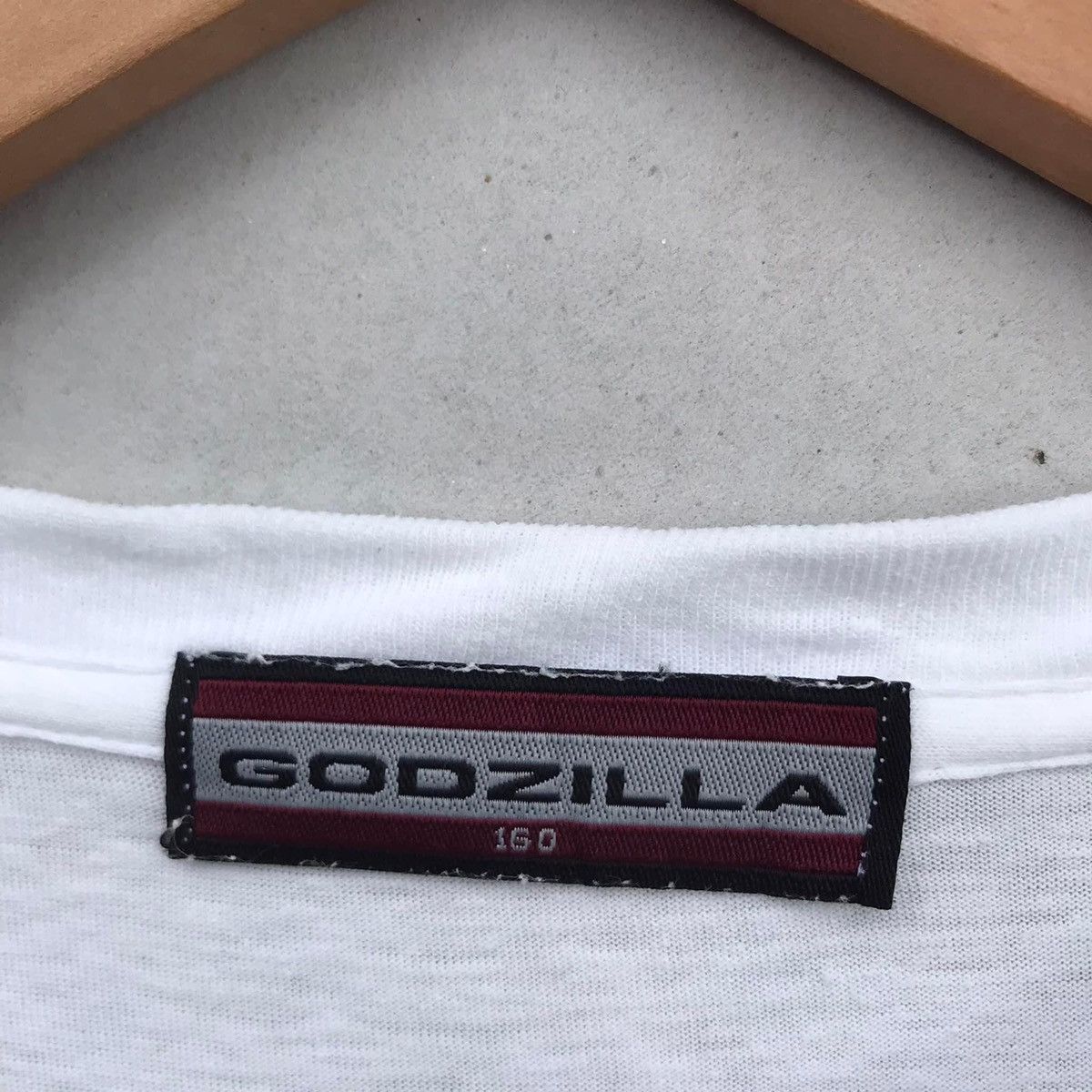 Vintage 🔥Accept Binding Offer🔥 Godzilla Size US S / EU 44-46 / 1 - 3 Thumbnail