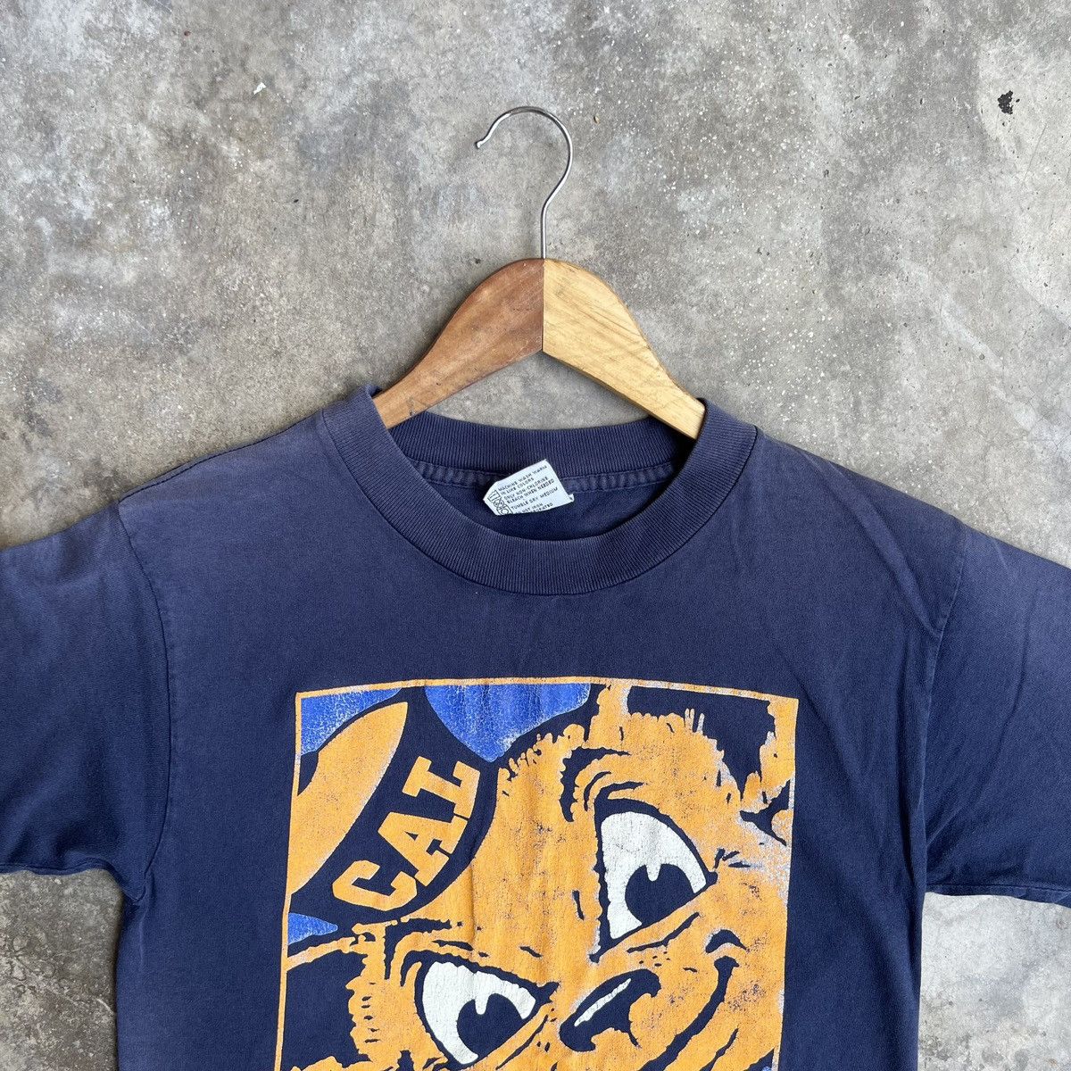 Vtg University Of California Berkeley Football Team Tshirt
