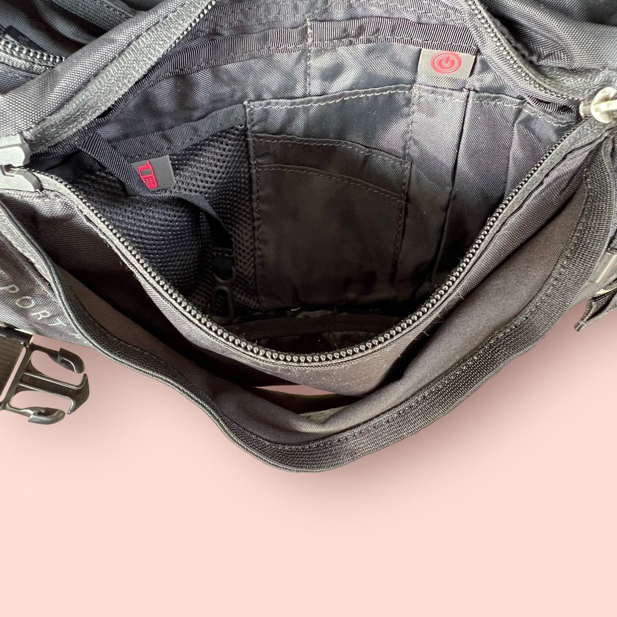 The North Face × Vintage VINTAGE THE NORTH FACE 2WAY OUTDOOR WAIST/CROSSBODY BAG Size ONE SIZE - 24 Thumbnail
