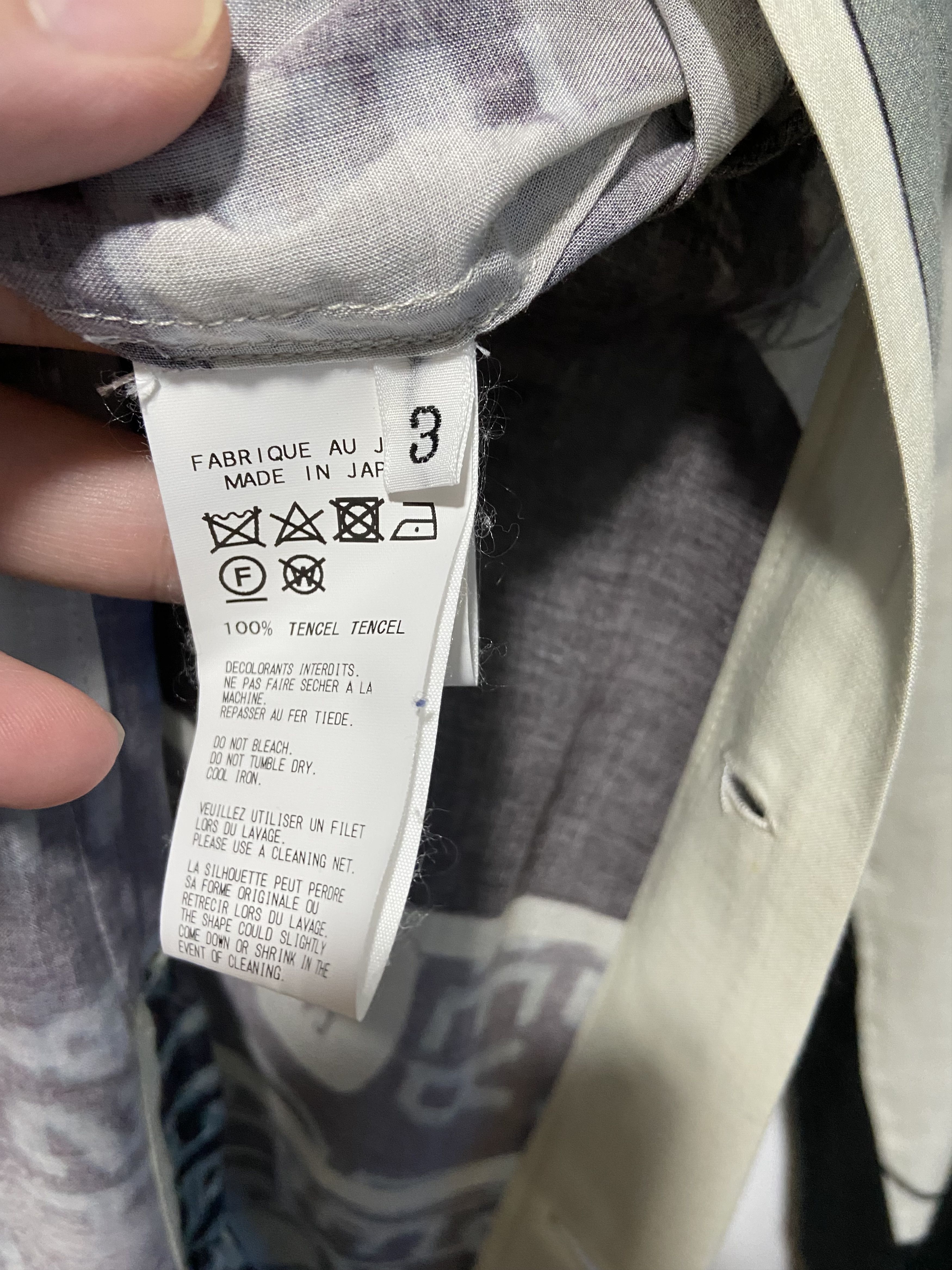 Yohji Yamamoto Yohji Yamamoto 18ss Comic Shirt Size US L / EU 52-54 / 3 - 5 Thumbnail