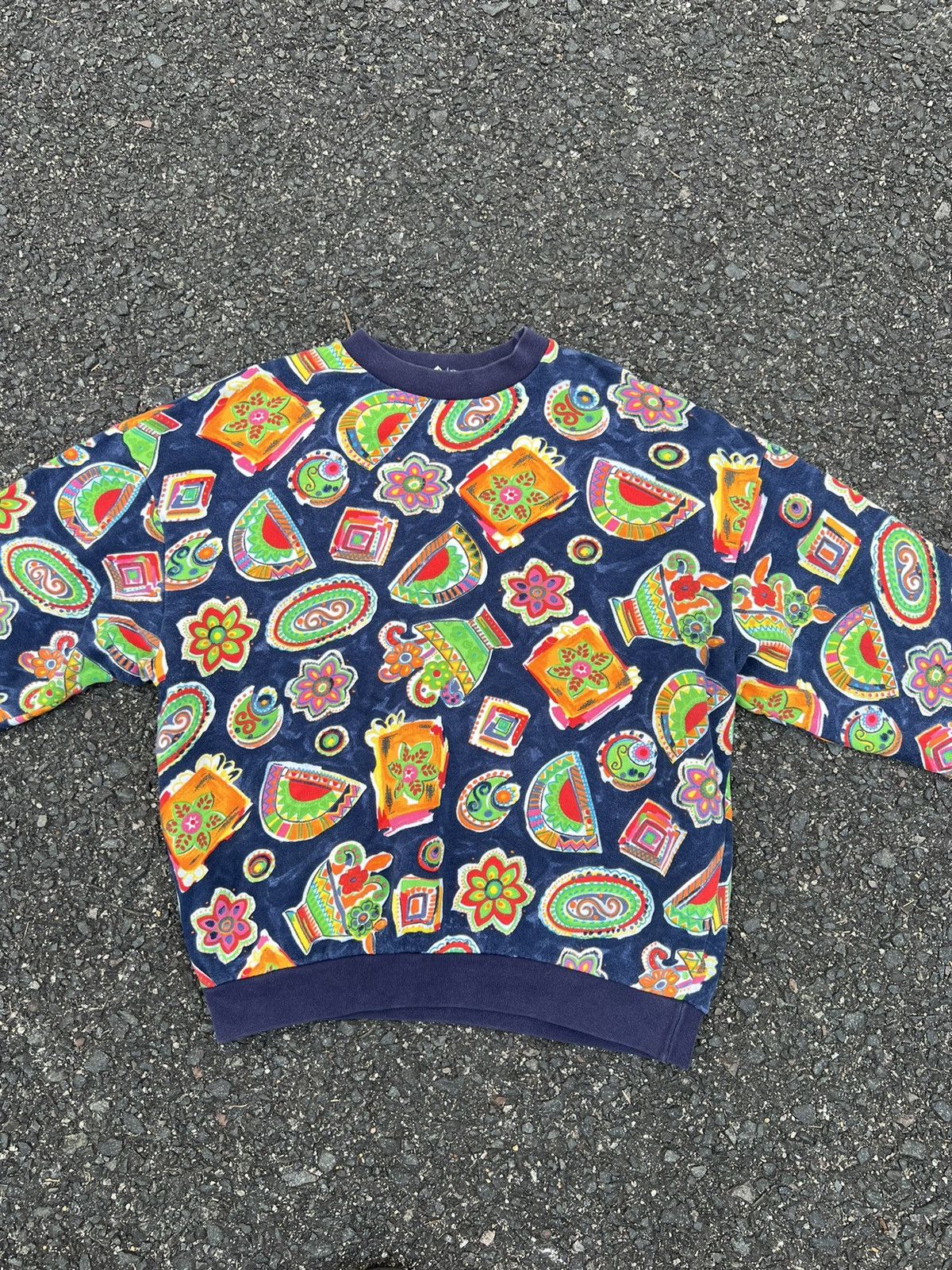 Japanese Brand UNITED COLOUR OF BENETON SWEATSHIRTS VINTAGE LIKE COOGI Size US M / EU 48-50 / 2 - 3 Thumbnail