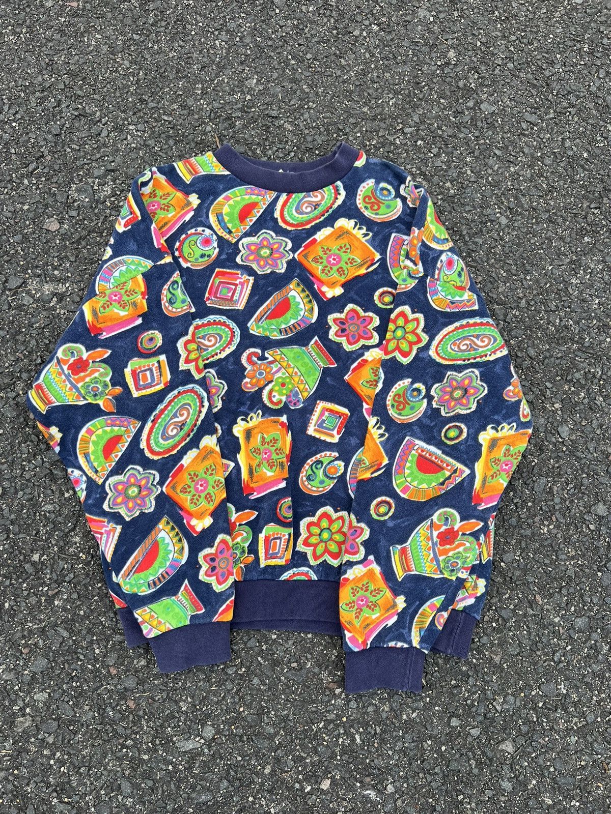 Japanese Brand UNITED COLOUR OF BENETON SWEATSHIRTS VINTAGE LIKE COOGI Size US M / EU 48-50 / 2 - 7 Thumbnail