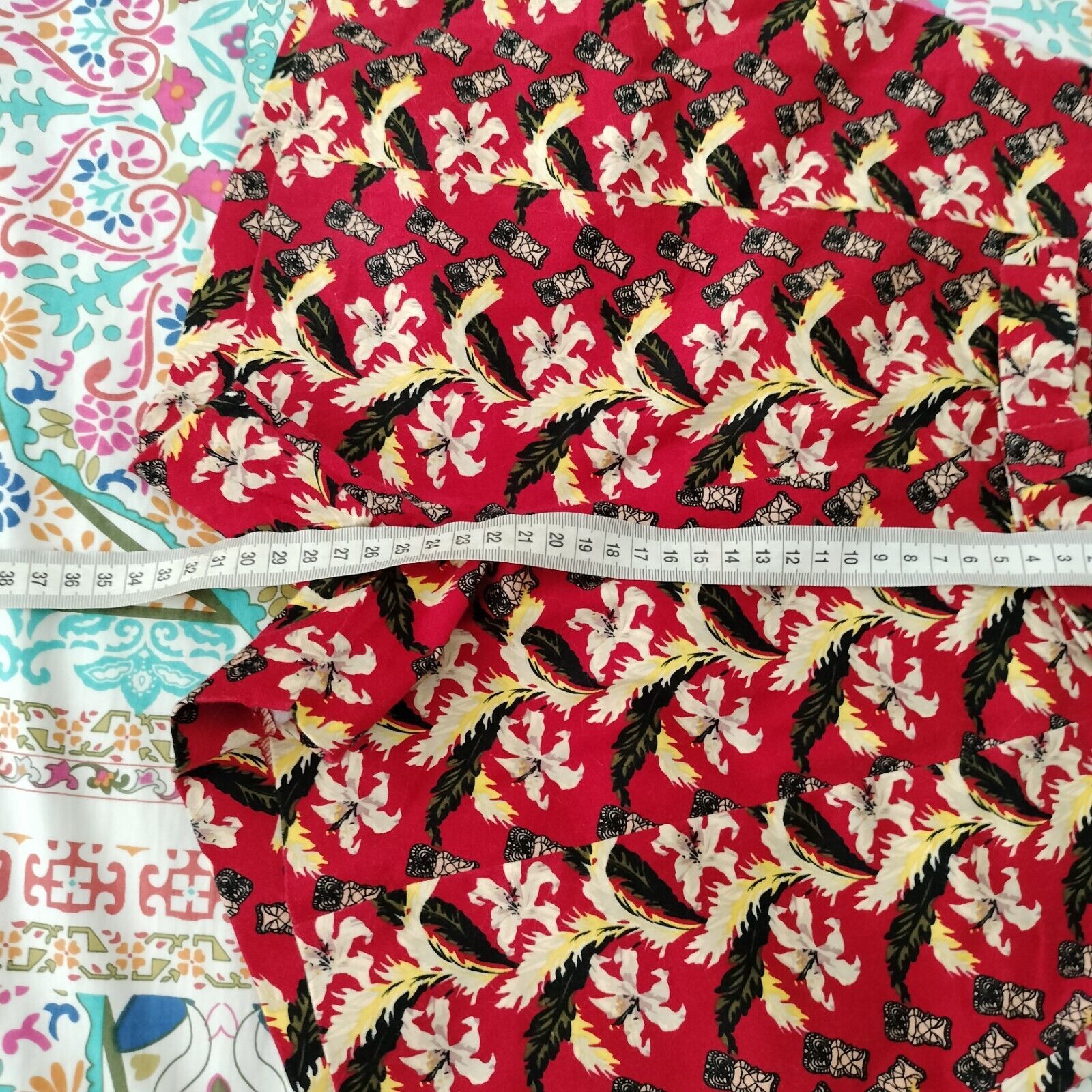 Dangerfield Revival Dangerfield Shorts Red High Waist Floral Tiki Size 26" / US 2 / IT 38 - 9 Thumbnail