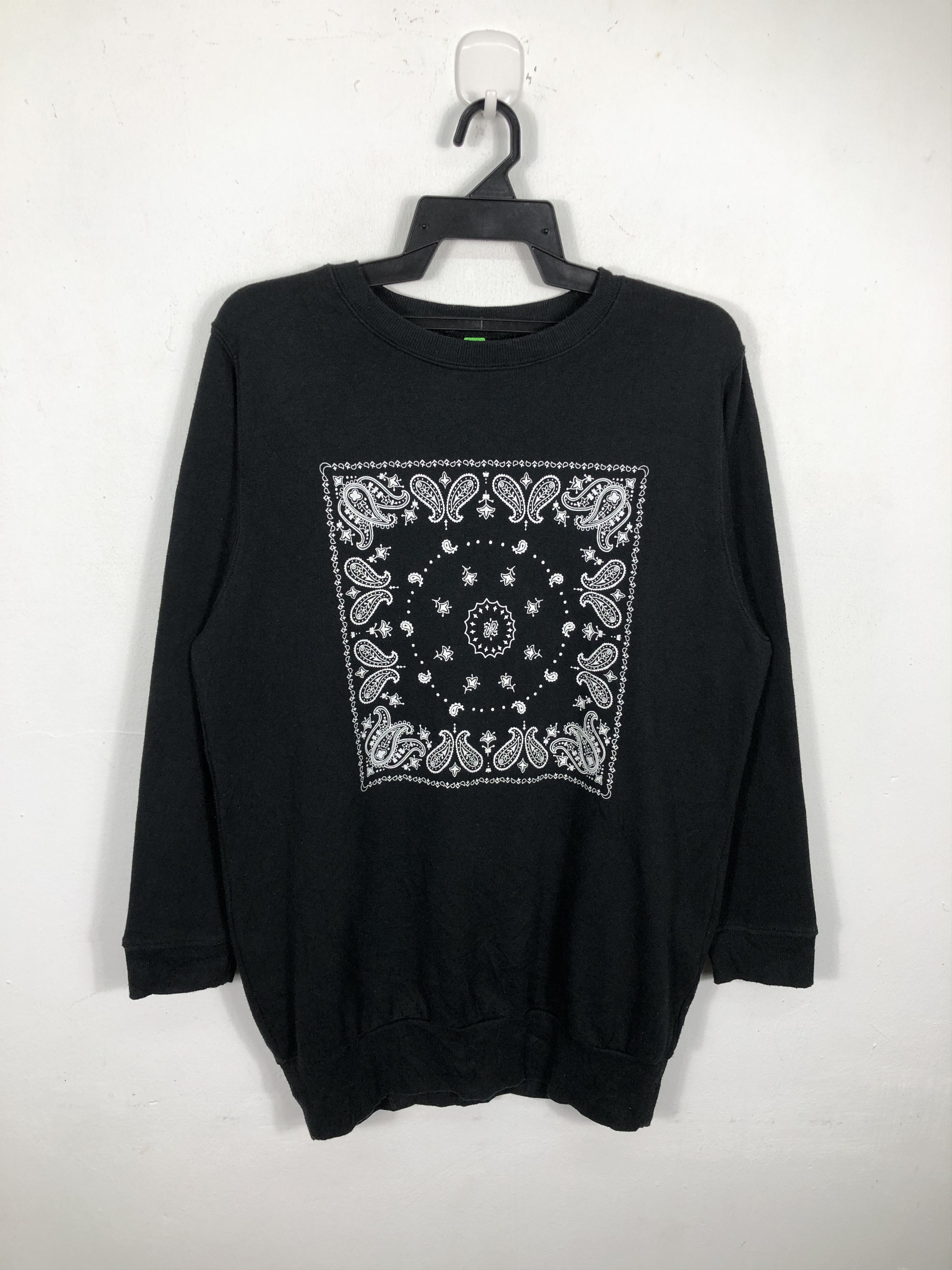 Japanese Brand × Vintage Vintage Y2K Japanese Brand Paisley Sweatshirt Size US L / EU 52-54 / 3 - 1 Thumbnail