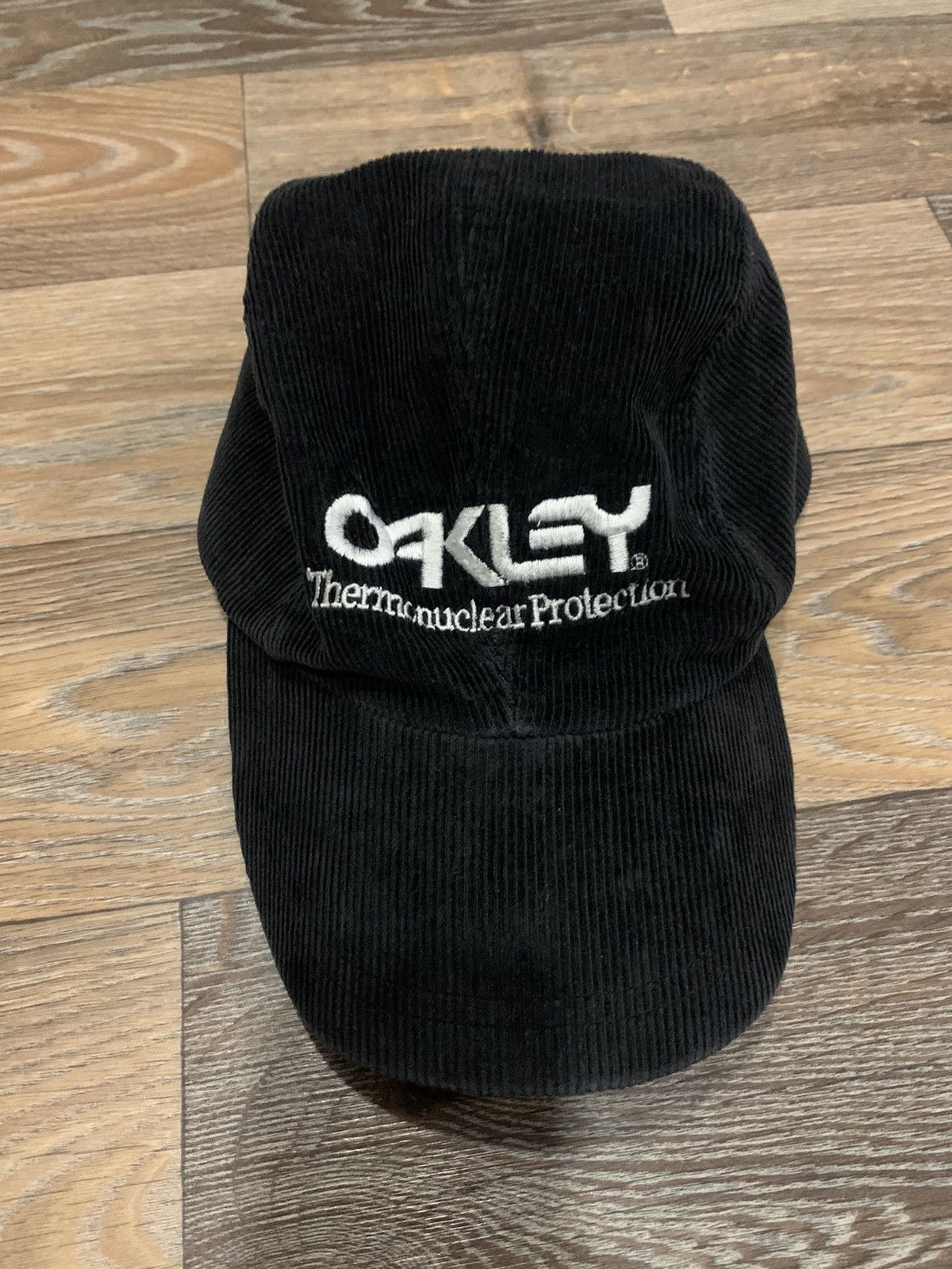 Vintage Oakley Hat | Grailed