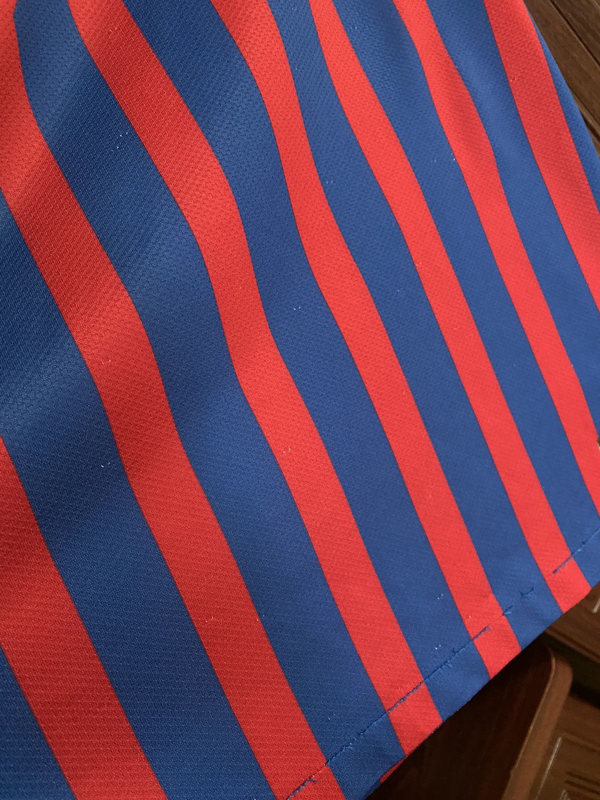 Nike Barcelona 2011 2012 Nike Soccer Jersey Real PSG Liverpool Size US M / EU 48-50 / 2 - 6 Thumbnail
