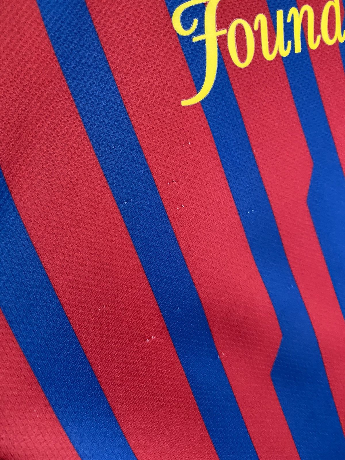 Nike Barcelona 2011 2012 Nike Soccer Jersey Real PSG Liverpool Size US M / EU 48-50 / 2 - 5 Thumbnail