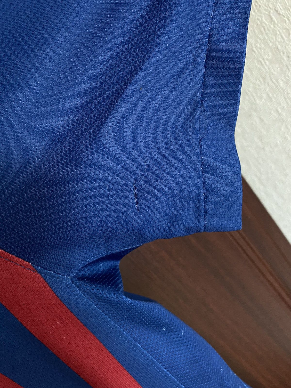 Nike Barcelona 2011 2012 Nike Soccer Jersey Real PSG Liverpool Size US M / EU 48-50 / 2 - 8 Thumbnail