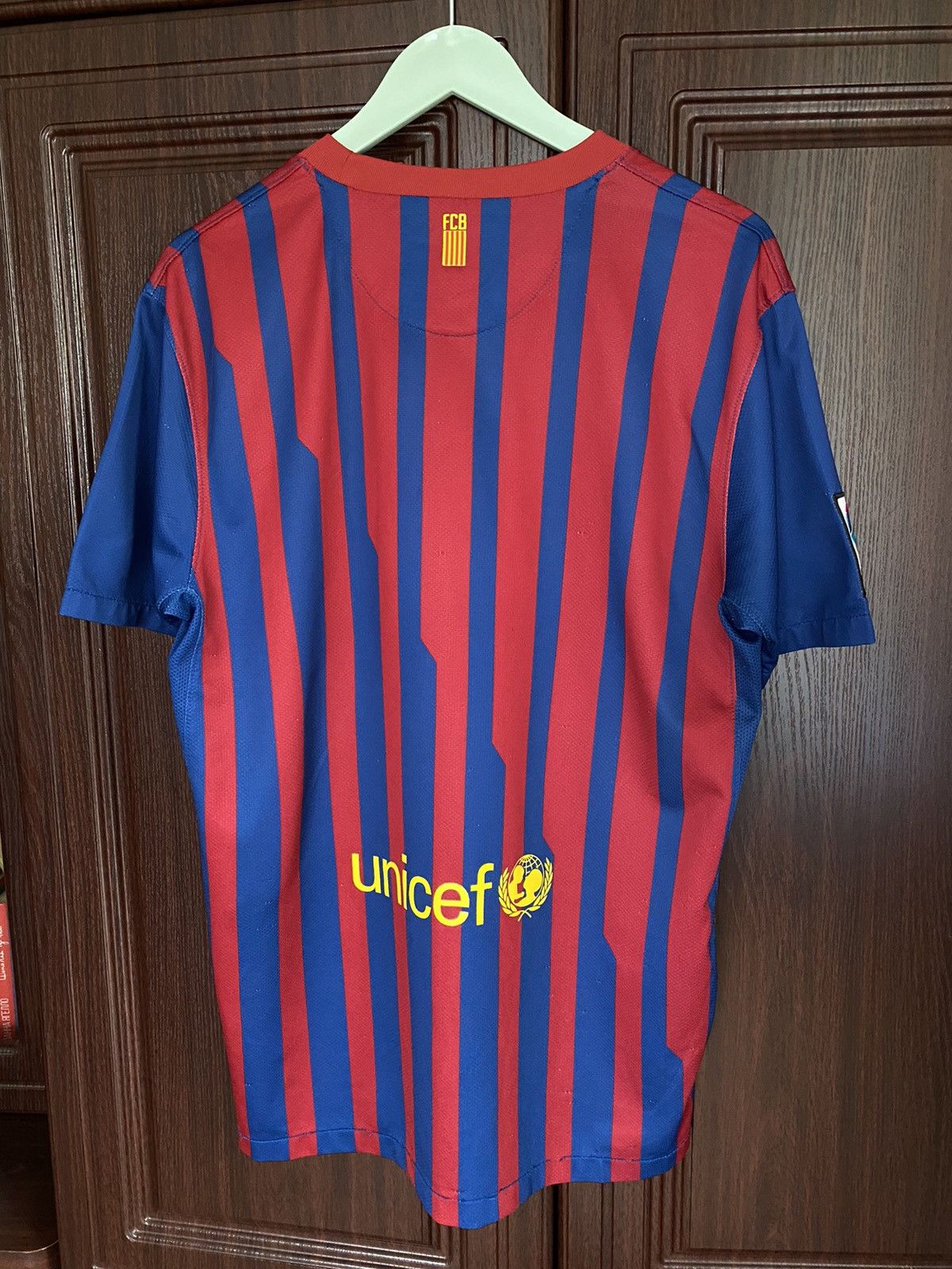 Nike Barcelona 2011 2012 Nike Soccer Jersey Real PSG Liverpool Size US M / EU 48-50 / 2 - 9 Thumbnail