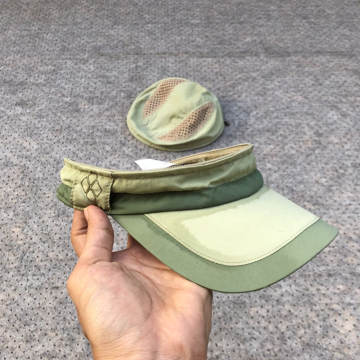 Montbell Bundling Vintage Montbell Short and Hats Size US 30 / EU 46 - 13 Thumbnail