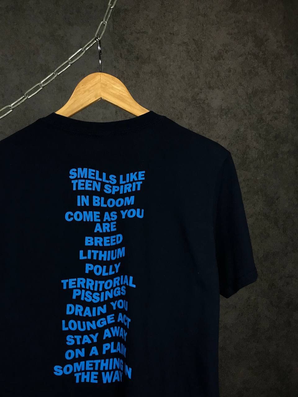 Band Tees Nirvana Nevermind vintage cult rock band overprinted tee Size US M / EU 48-50 / 2 - 4 Thumbnail