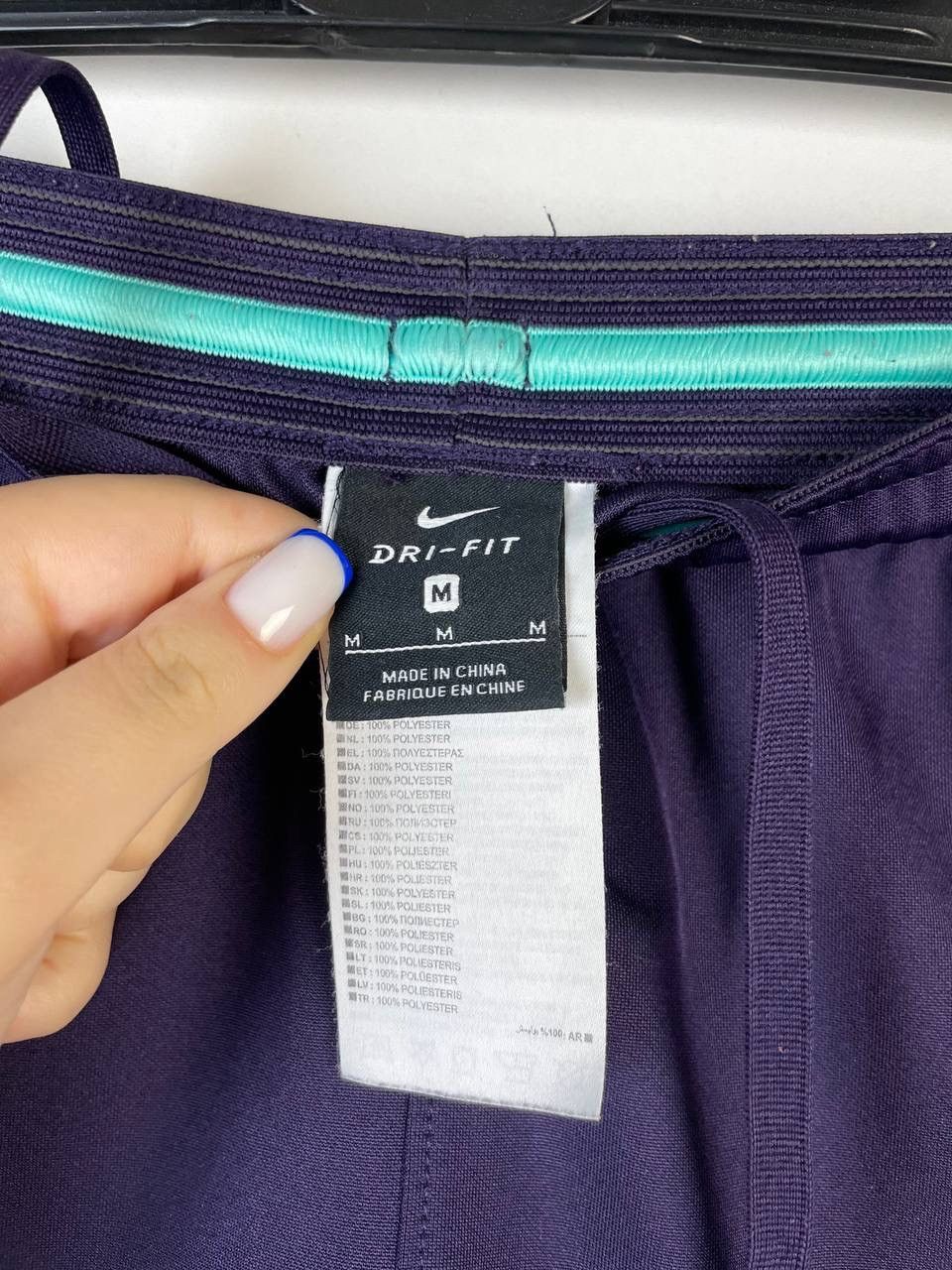Vintage Barcelona Nike vintage shorts size M Size US 33 - 2 Thumbnail