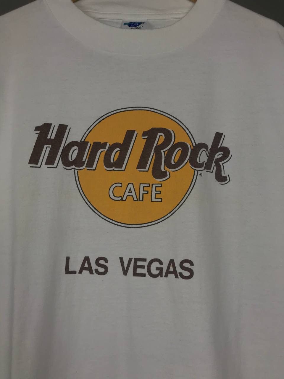 Hard Rock Cafe Hard Rock Cafe Las Vegas vintage made in USA tee Size US L / EU 52-54 / 3 - 3 Thumbnail